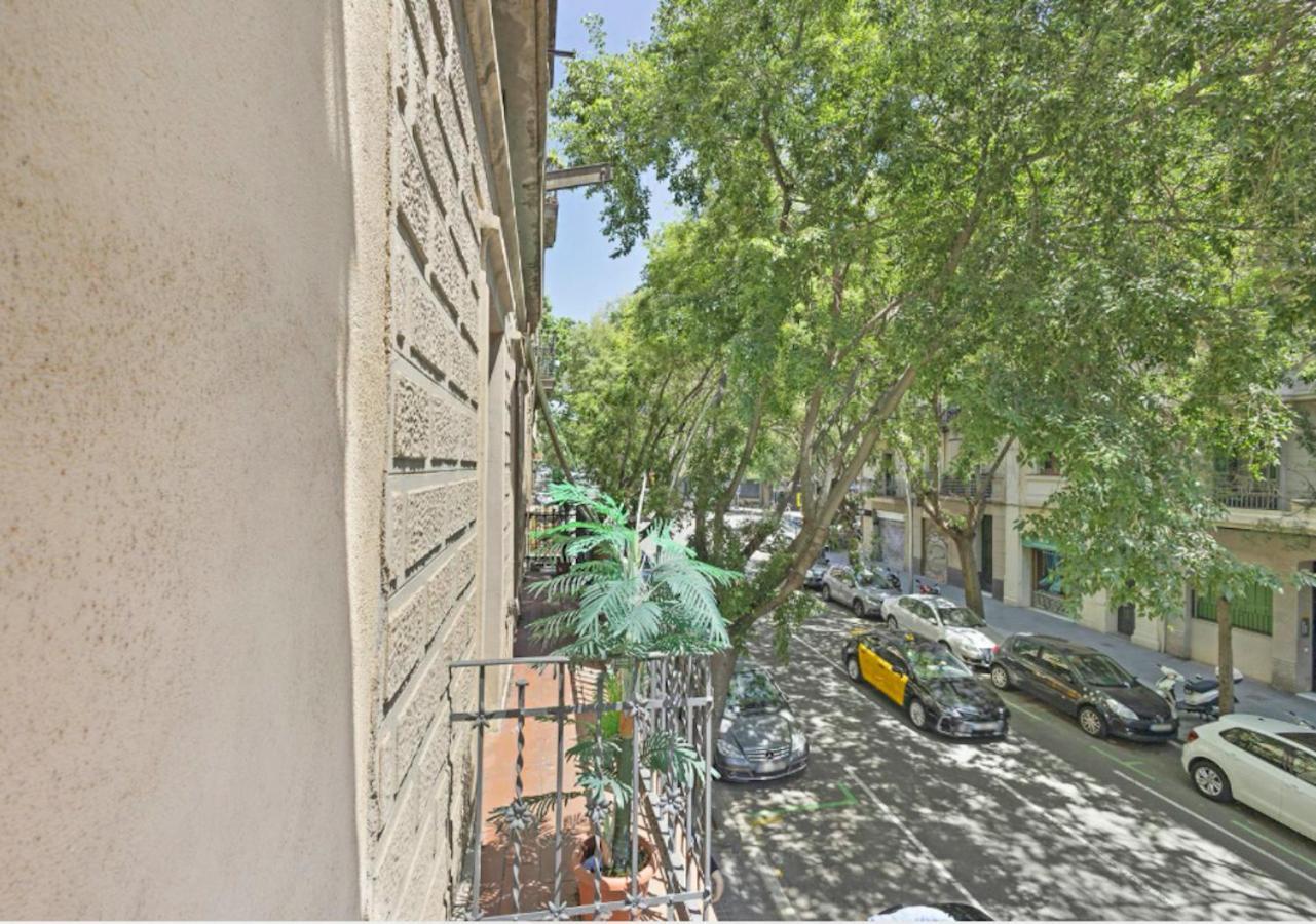 Great Apartment In Sagrada Familia With Balcony Barcelona Zewnętrze zdjęcie