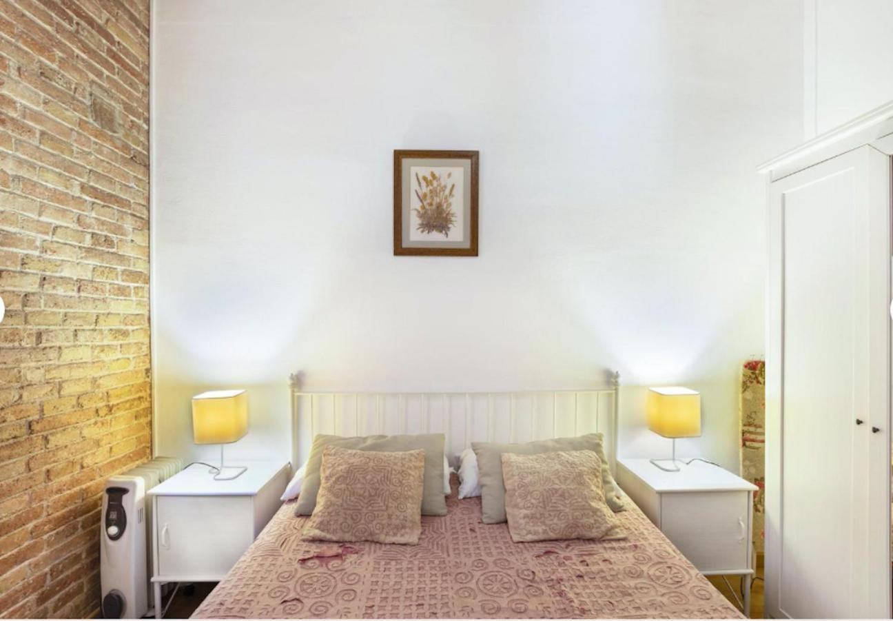 Great Apartment In Sagrada Familia With Balcony Barcelona Zewnętrze zdjęcie